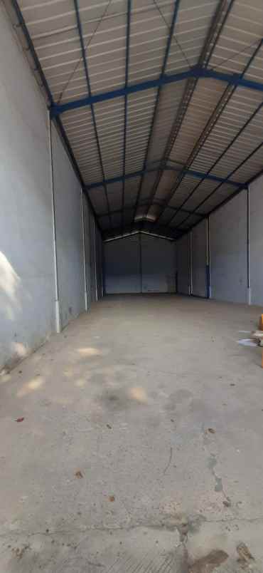 sewa gudang kamal bisnis center