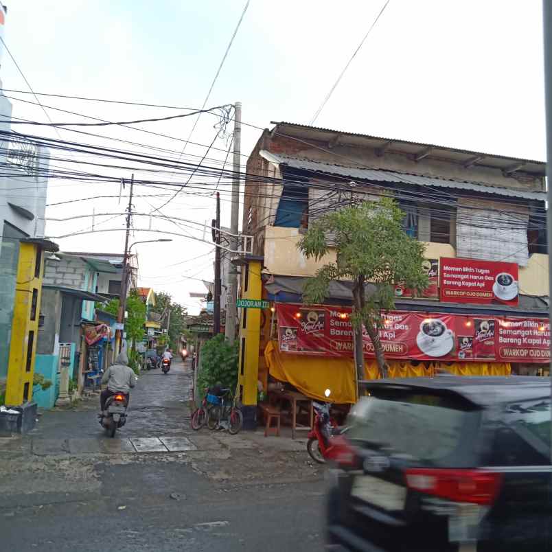 tanah dekat unair kampus a b