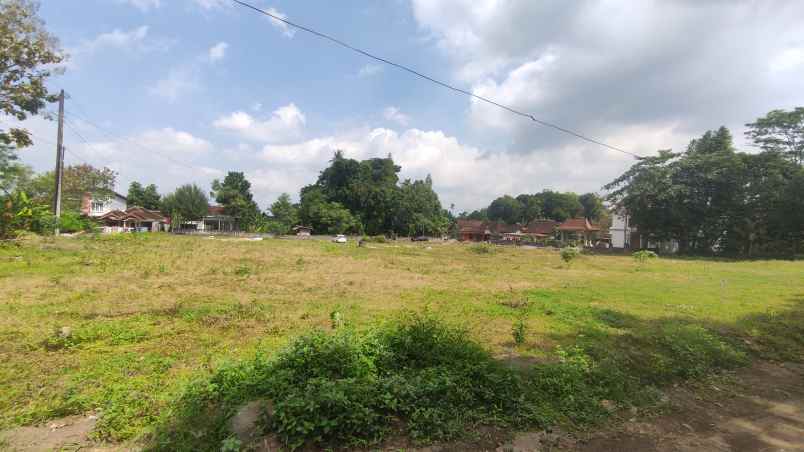 tanah kavling strategis dekat jln magelan km 12