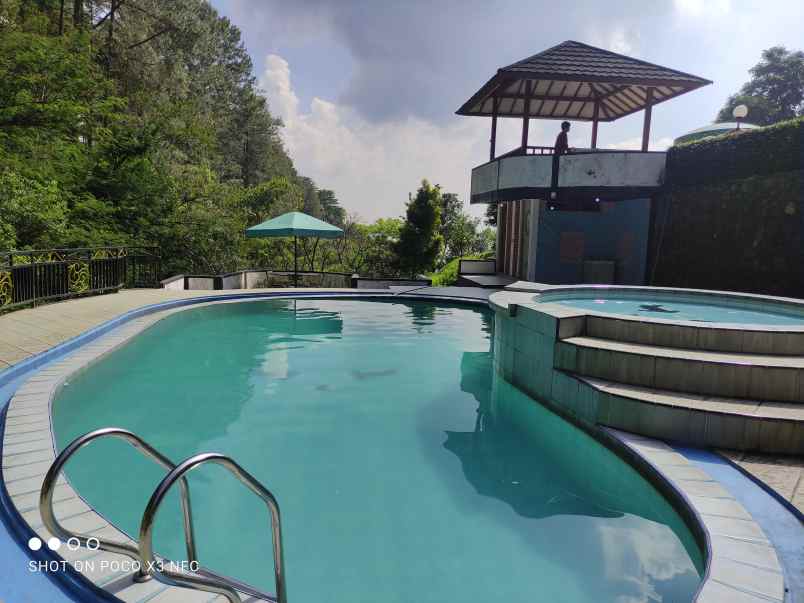 villa alamat jalan cisarua kam