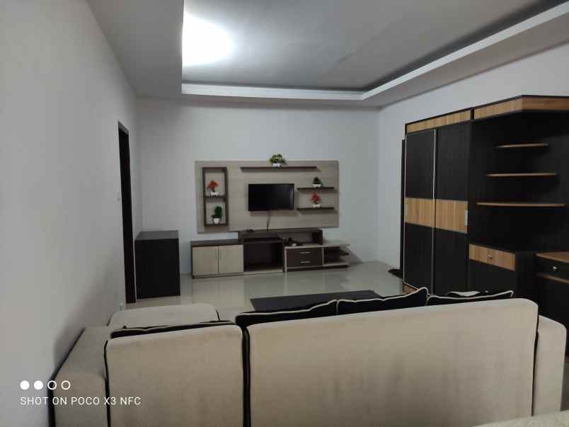 villa alamat jalan cisarua km 82