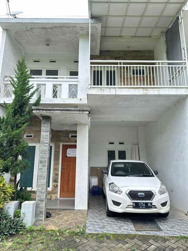 villa kebun teh istimewa