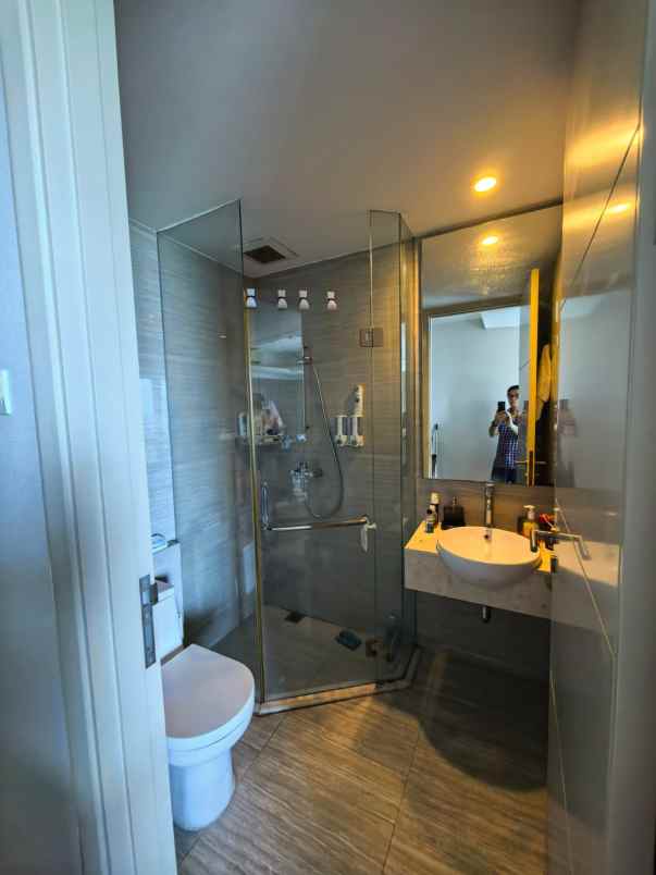 apartemen private lift la riz mansion lantai 2