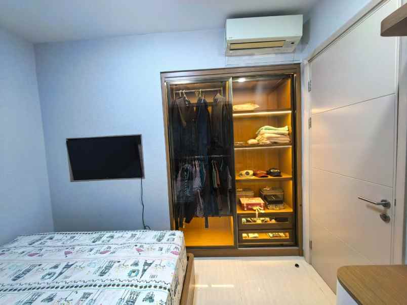 apartemen private lift la riz mansion lantai 2
