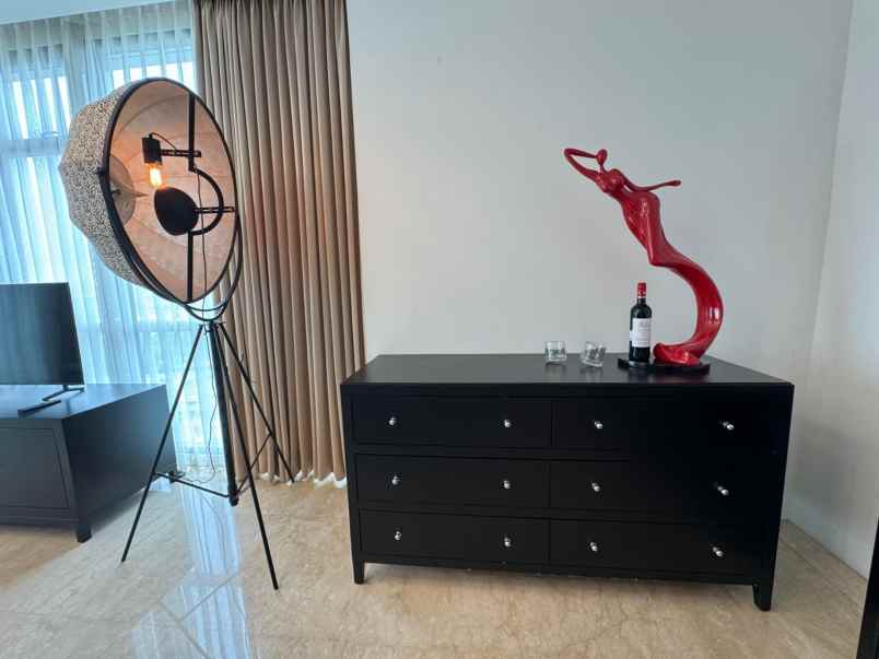 apartemen veranda residence puri indah 3br corner hook