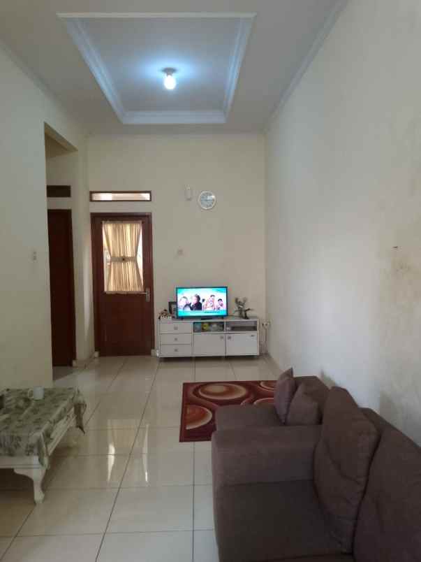 bu rumah 550 jutaan cash only pancoran mas depok