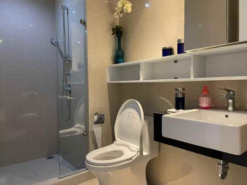 buyer only apartment mewah polll voila ciputra world