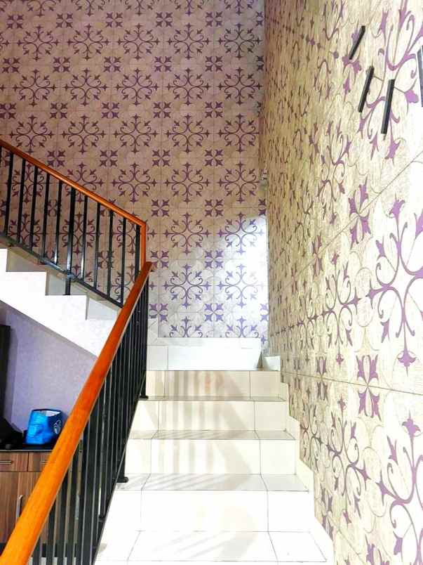 cluster arana harapan indah 2 5 lt semi barbie