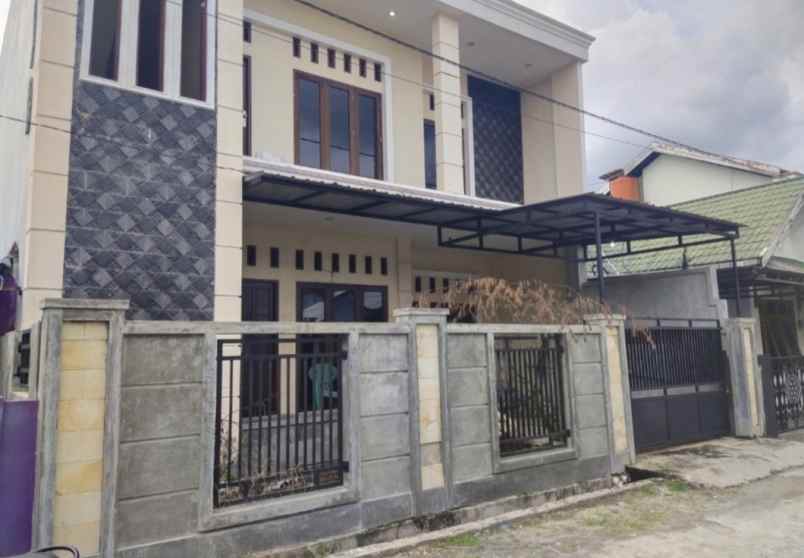 di sewakan rumah jl rajawali palangkaraya
