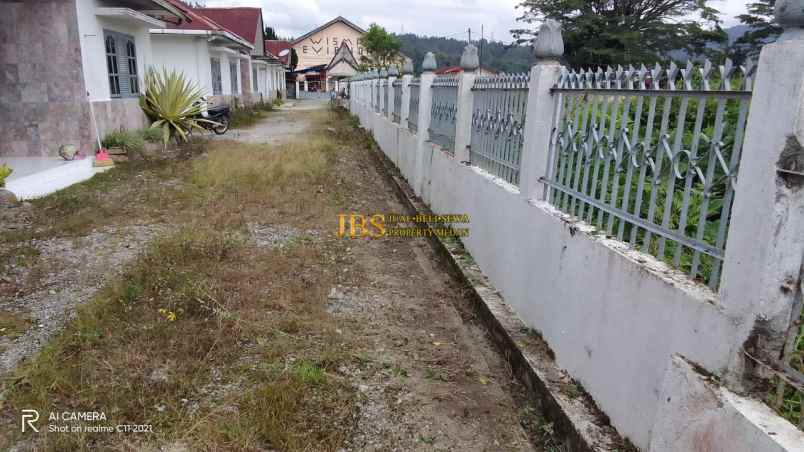 dijual 3 unit rumah di jalan dr td pardede tarutung