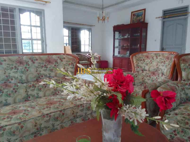 dijual 3 unit rumah di jalan dr td pardede tarutung