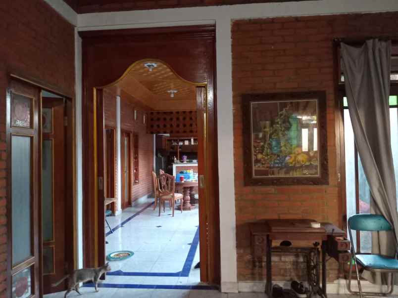 dijual 5 are free rumah lama jl sakura suli denpasar