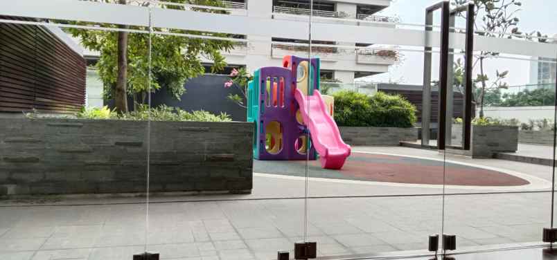 dijual apartemen 105 boulevard diponegoro