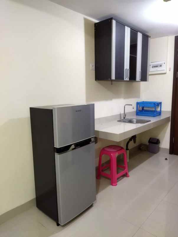 dijual apartemen 105 boulevard diponegoro