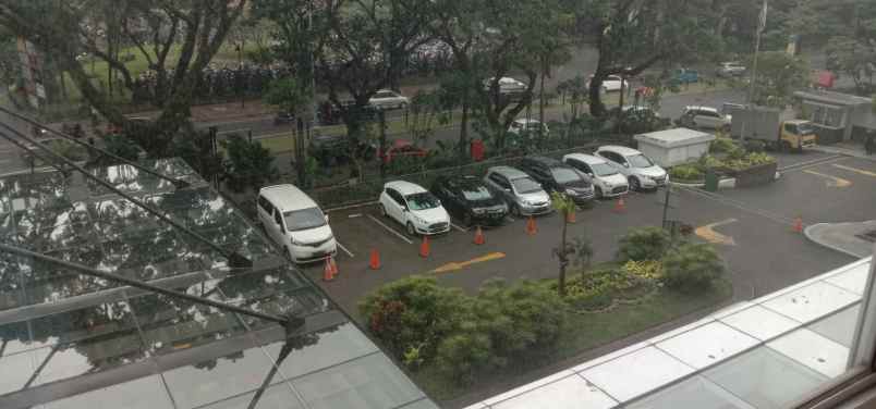 dijual apartemen 105 boulevard diponegoro