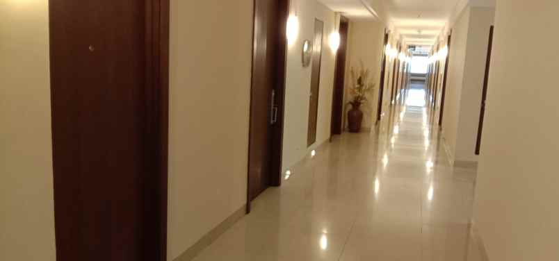 dijual apartemen 105 boulevard diponegoro