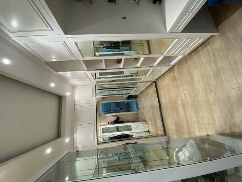 dijual apartemen cluster bohemia by
