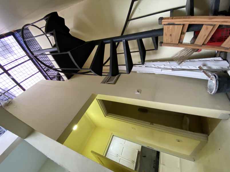 dijual apartemen cluster bohemia by