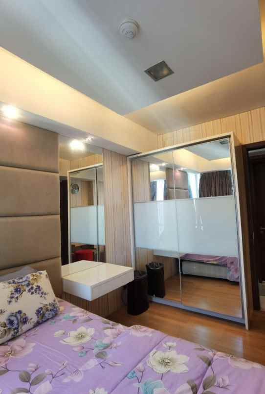 dijual apartemen kemang village 3br jakarta selatan