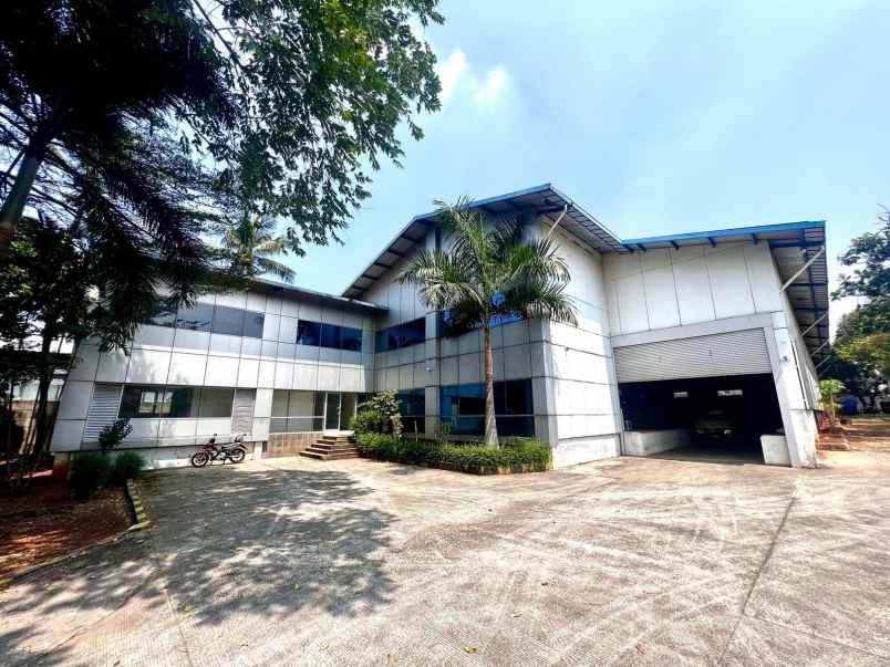 dijual gudang strategis di jl hankam jatimelati bekasi