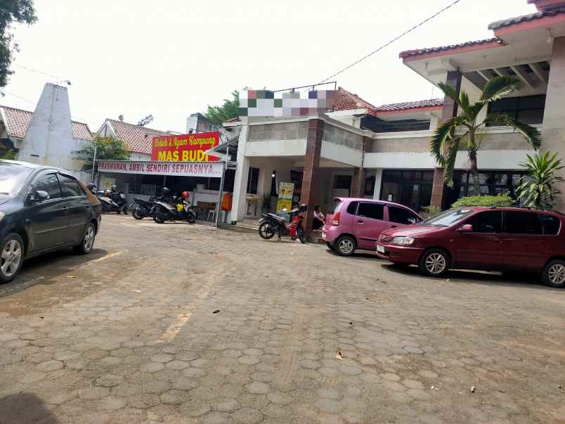dijual hotel di jantung kota cirebon
