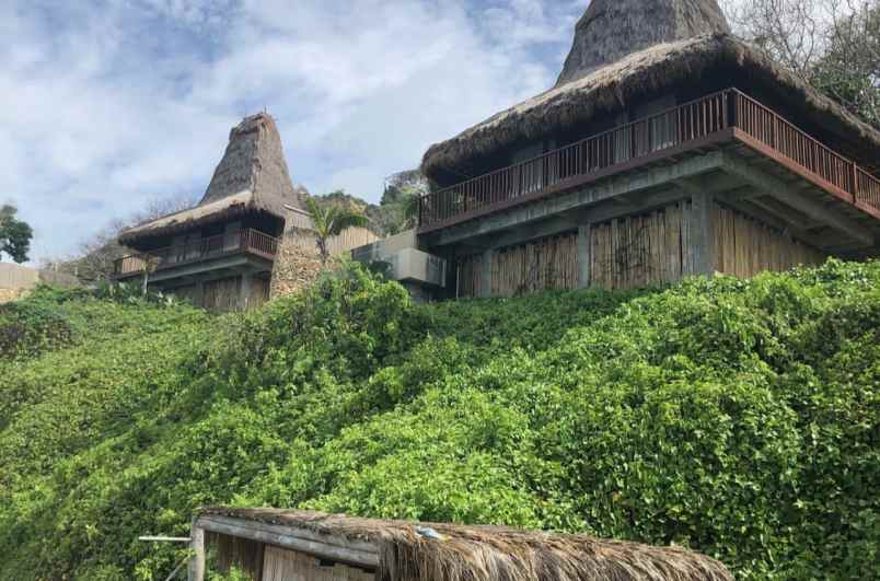 dijual hotel hoba wawi kec wanokaka kab