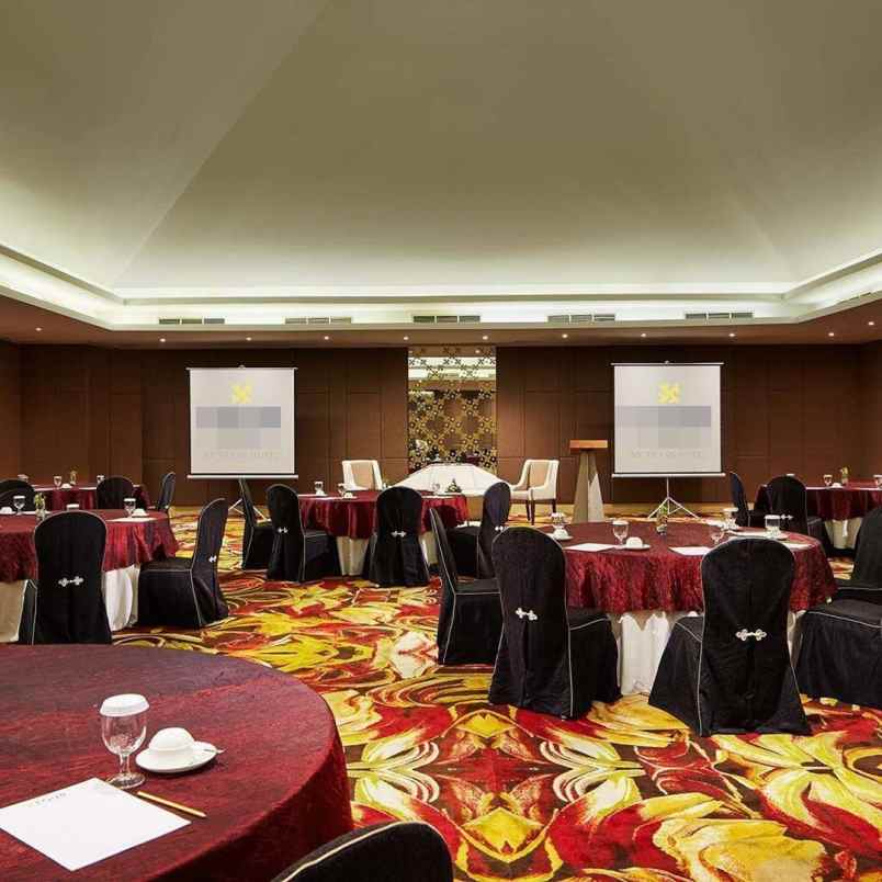 dijual hotel renon kec denpasar selatan