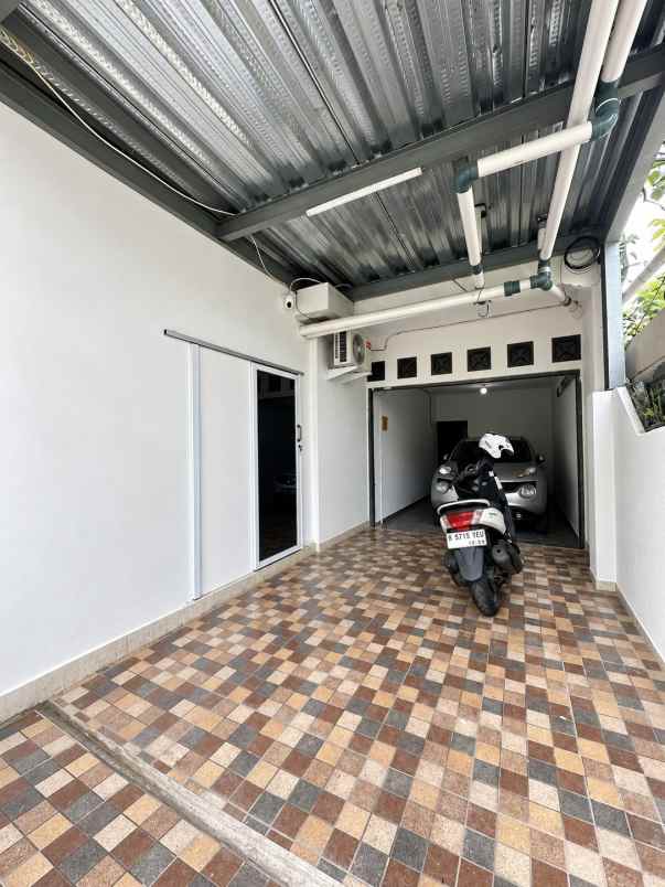 dijual kost batu ampar