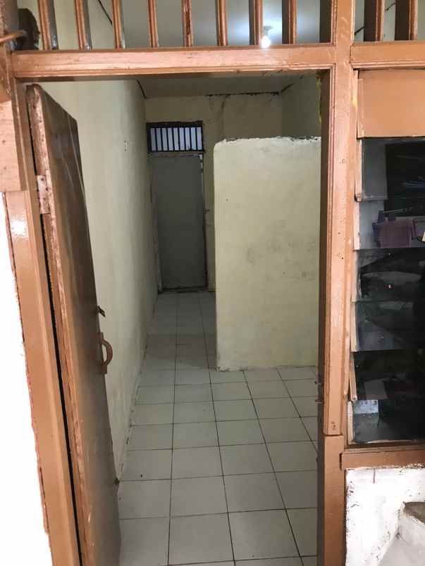 dijual kost beji depok