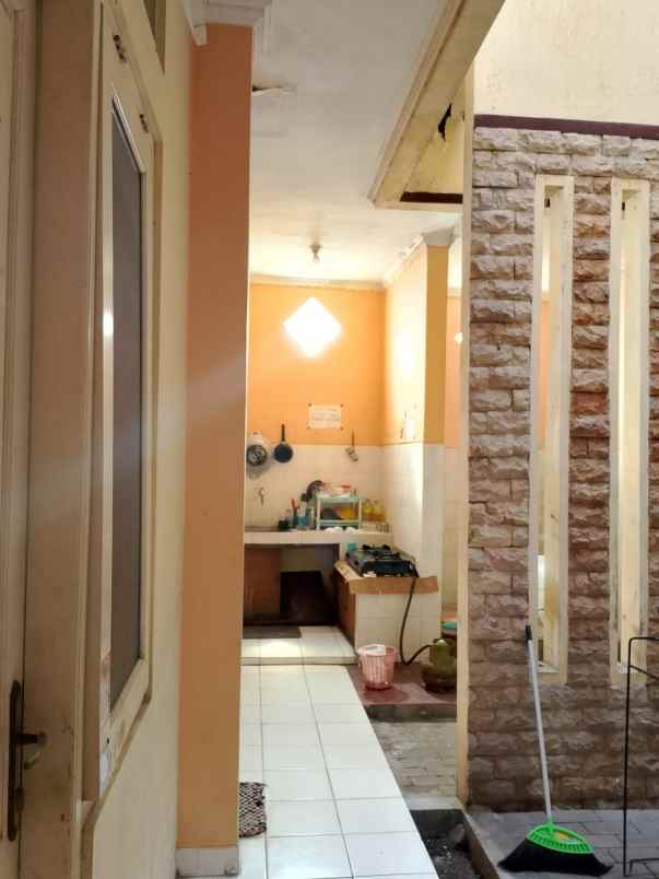 dijual kost besi sukoharjo kec ngaglik