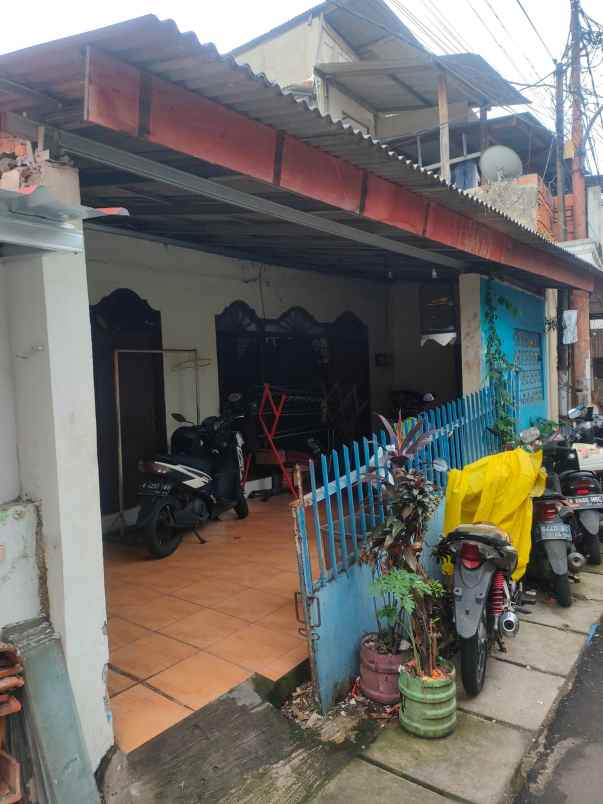 dijual kost gandaria utara