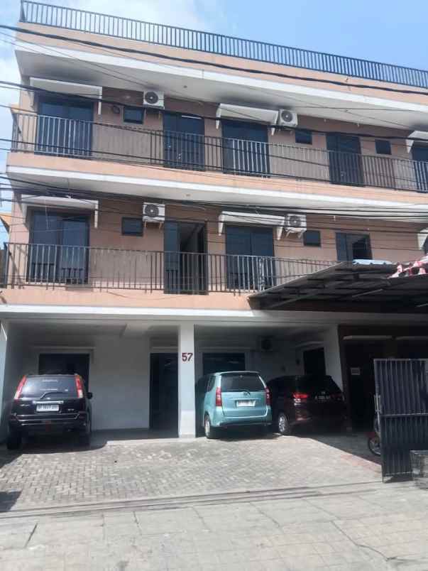 dijual kost johar baru