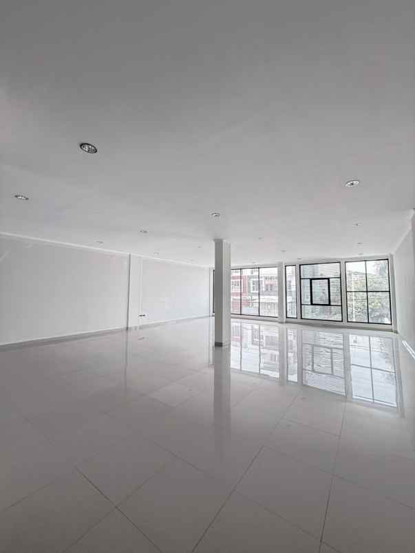 dijual ruko gudang kantor bali mester jatinegara