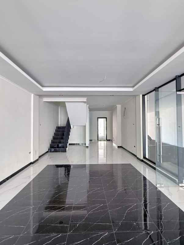dijual ruko gudang kantor bali mester jatinegara