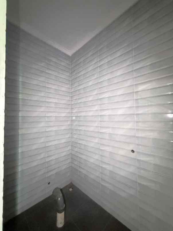 dijual ruko gudang kantor bali mester jatinegara