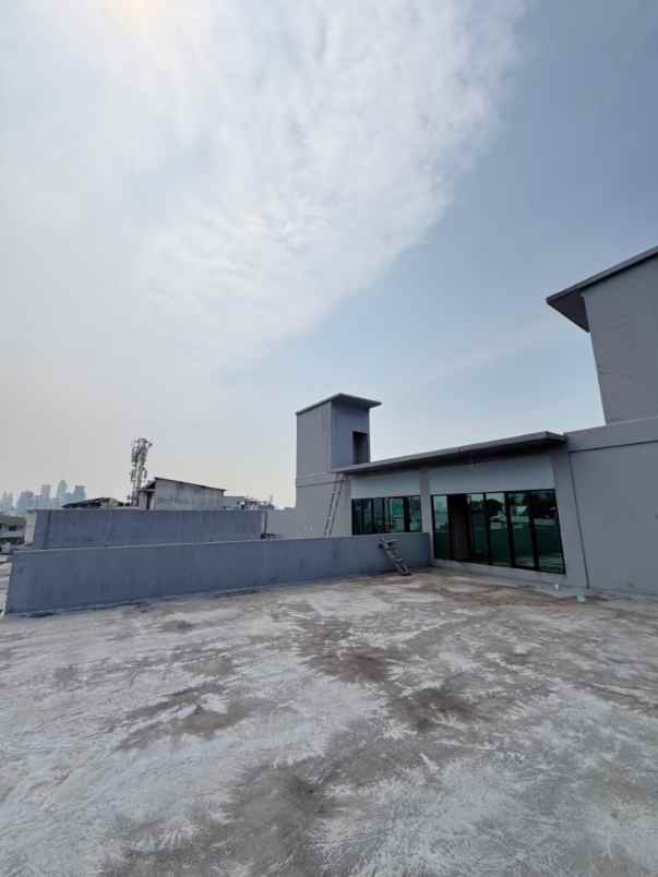 dijual ruko gudang kantor bali mester jatinegara