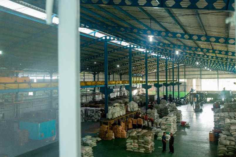 dijual ruko gudang kantor desa baru kec siak hulu