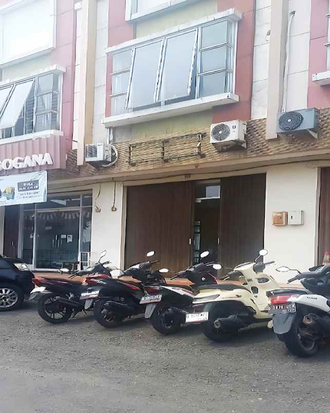 dijual ruko gudang kantor grand wisata ruko