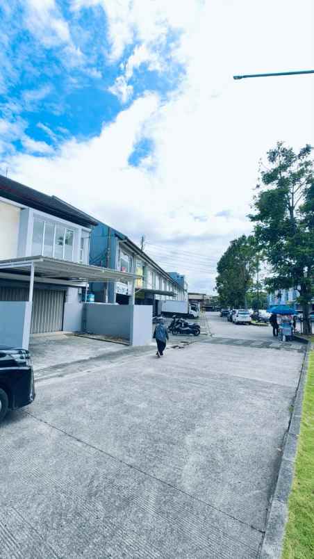 dijual ruko gudang kantor holis regency