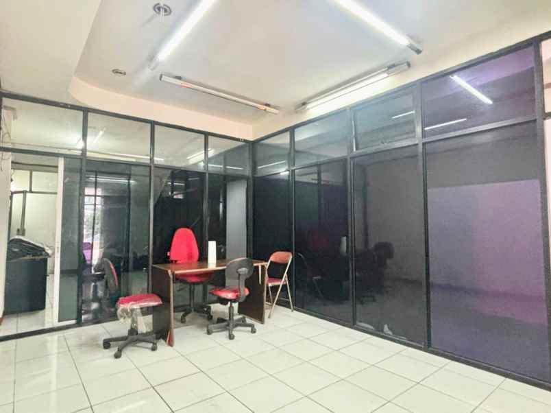 dijual ruko gudang kantor jalan kh hasyim ashari