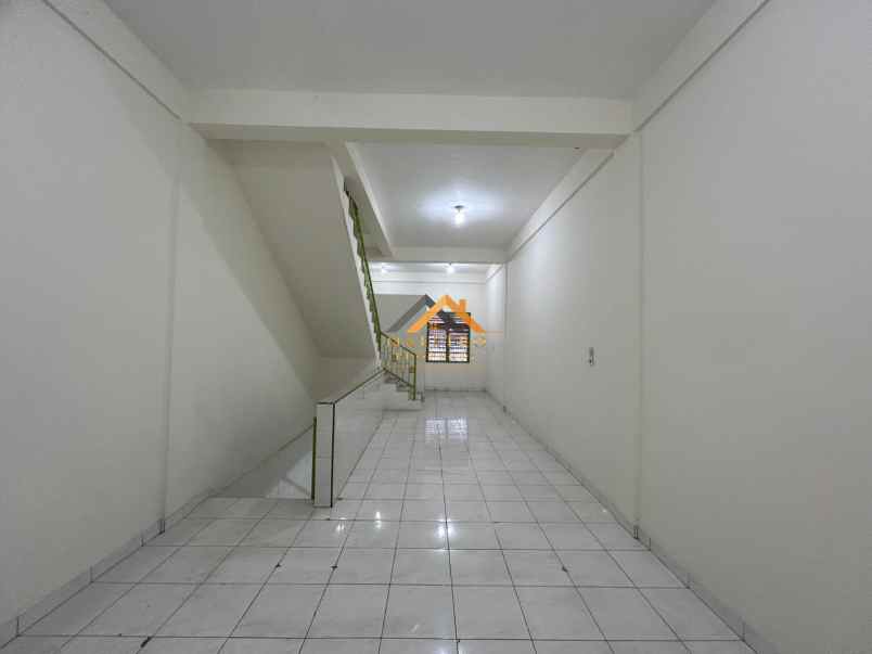 dijual ruko gudang kantor jalan pancing dekat mmtc