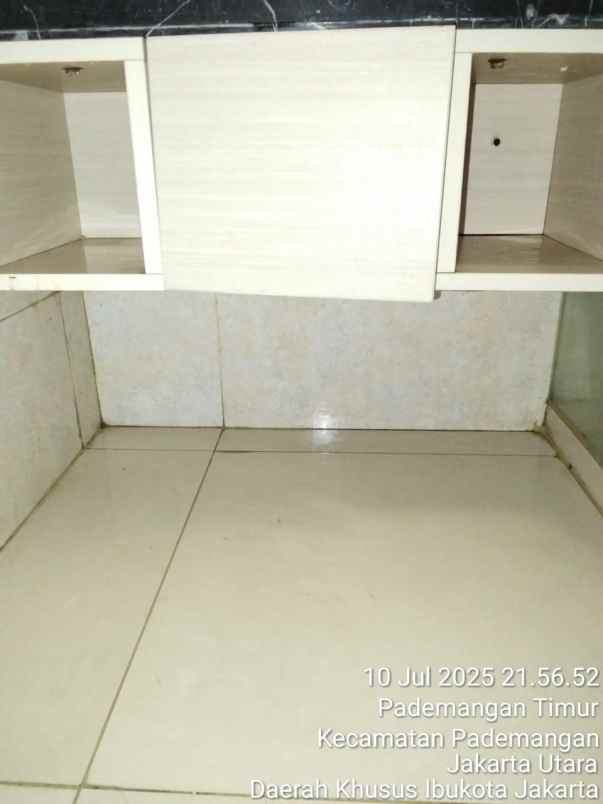 dijual ruko gudang kantor jalan trembesi kemayoran