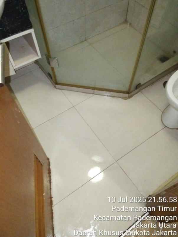 dijual ruko gudang kantor jalan trembesi kemayoran