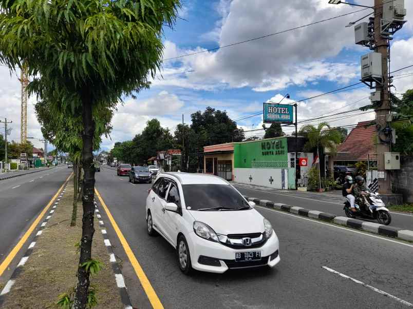 dijual ruko gudang kantor jl ringroad utara no 14