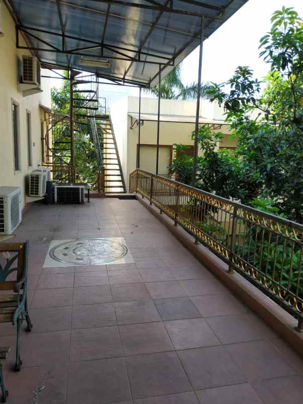 dijual ruko gudang kantor jl rm harsono