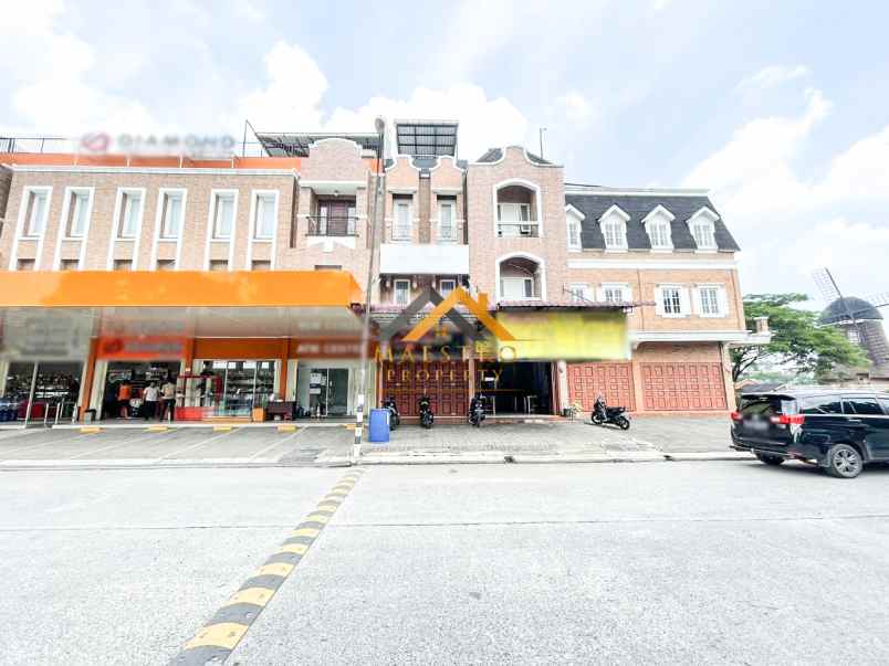 dijual ruko gudang kantor komplek medan resort city