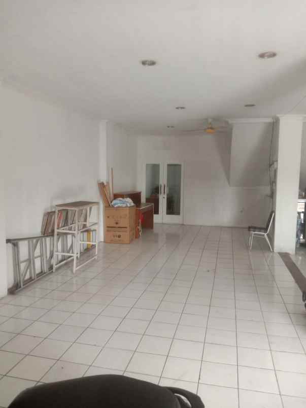 dijual ruko gudang kantor pakulonan