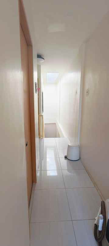 dijual ruko gudang kantor taman surya