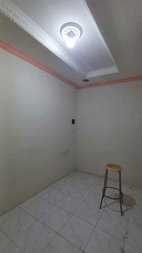 dijual rumah 2 1 4 lantai duri kepa jakarta barat
