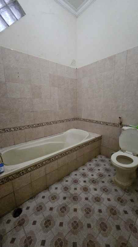 dijual rumah ah nasution